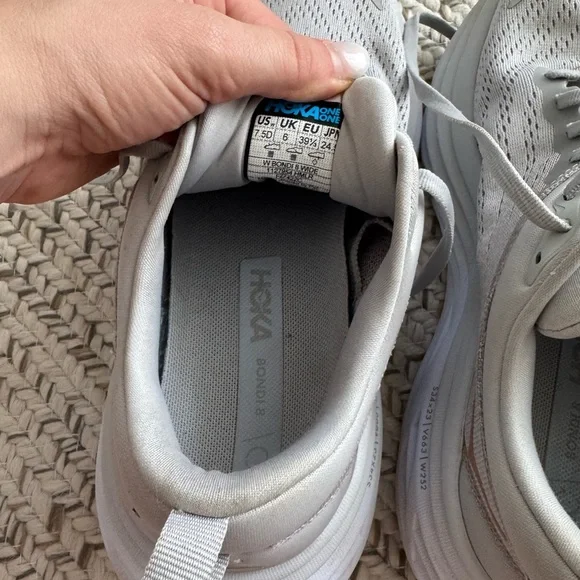Hoka Bondi 8 - Picture 13 of 14